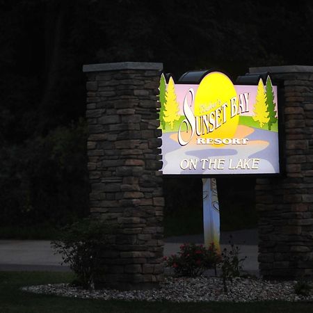 Bakers Sunset Bay Resort Lake Delton Экстерьер фото
