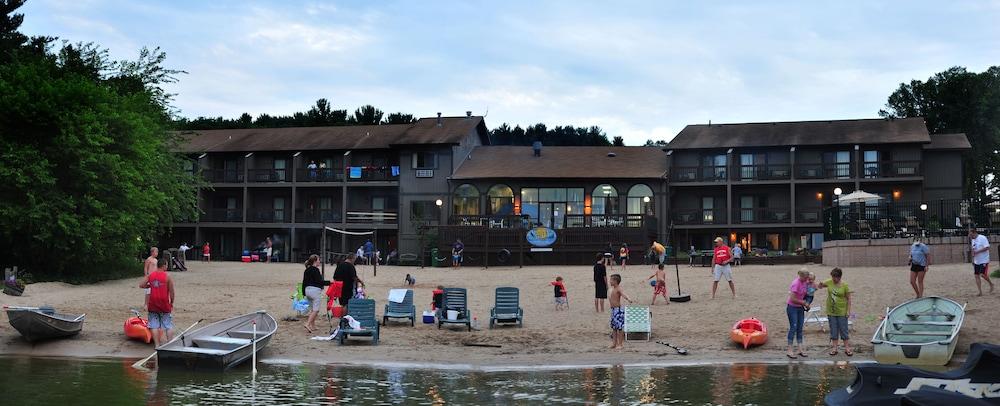 Bakers Sunset Bay Resort Lake Delton Экстерьер фото