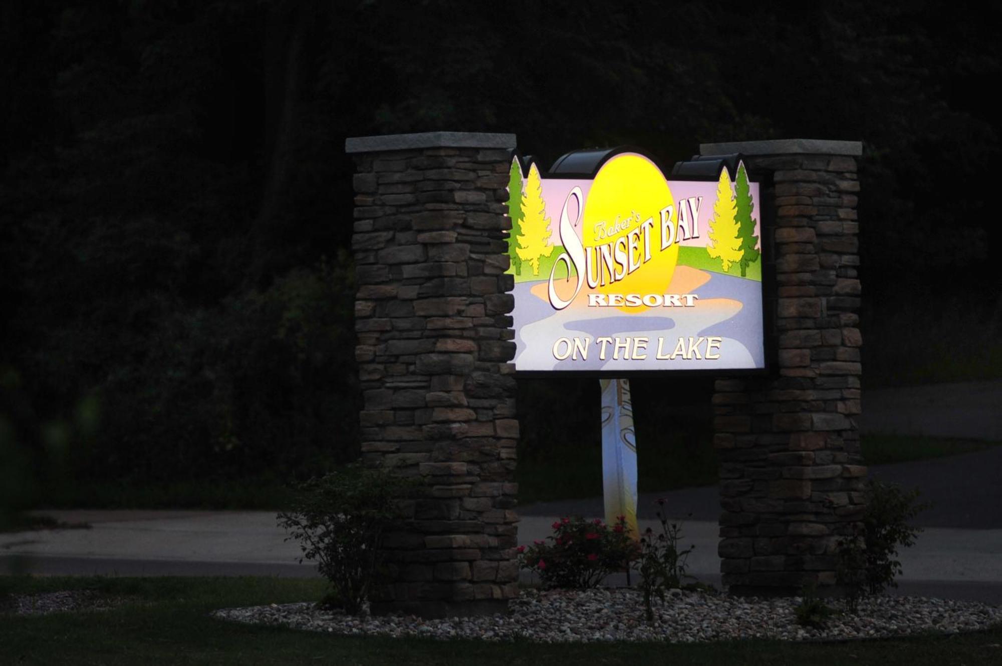 Bakers Sunset Bay Resort Lake Delton Экстерьер фото