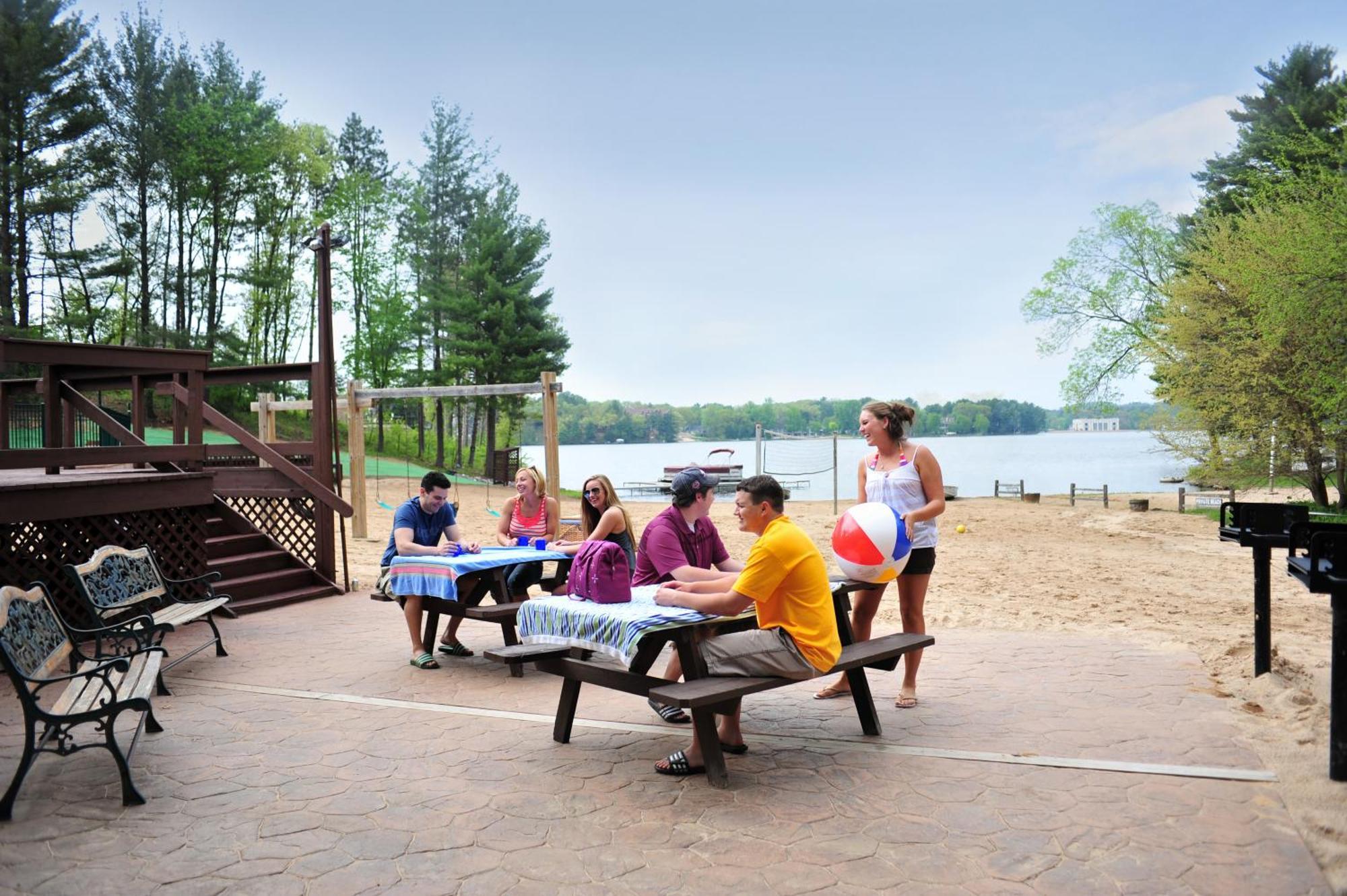 Bakers Sunset Bay Resort Lake Delton Экстерьер фото