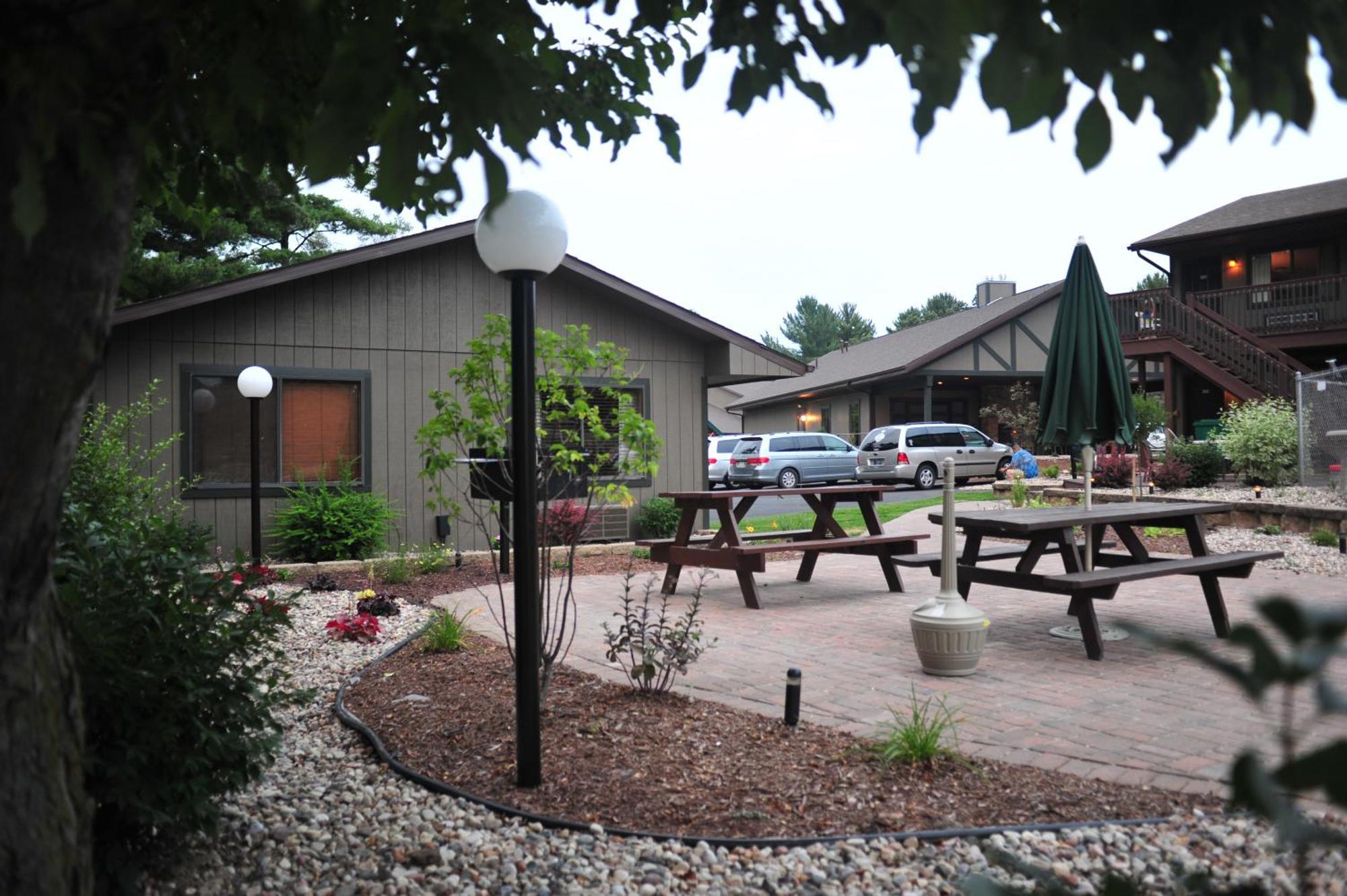 Bakers Sunset Bay Resort Lake Delton Экстерьер фото